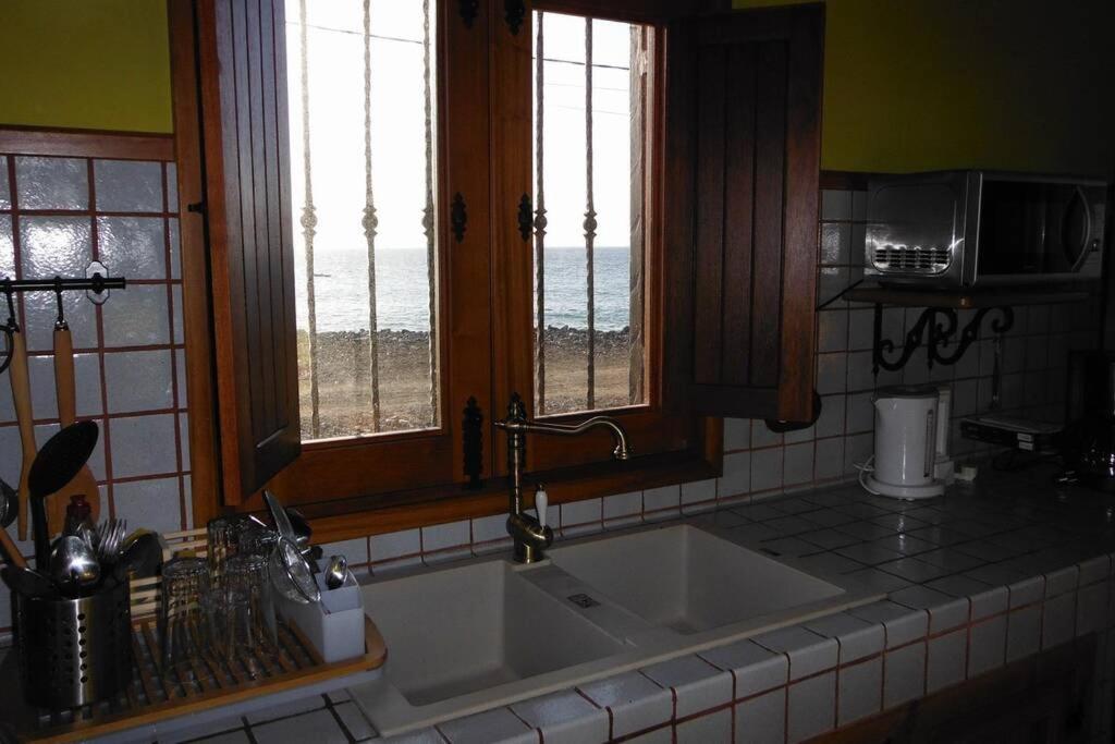 Casa Costera Playa De Tasarte Βίλα San Nicolás Εξωτερικό φωτογραφία