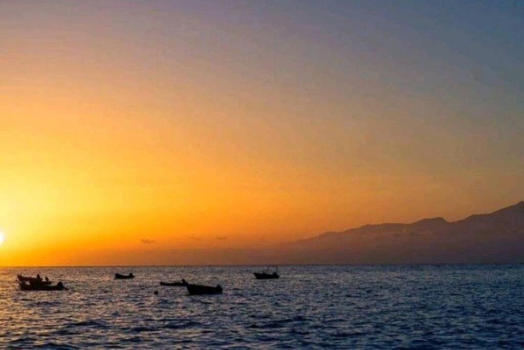 Casa Costera Playa De Tasarte Βίλα San Nicolás Εξωτερικό φωτογραφία